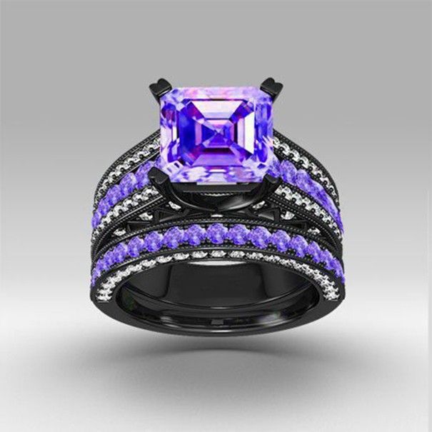 Ensembles De Bague De Fiançailles En Or Noir Exagéré De Luxe Incrustés De Charme Pourpre CZ