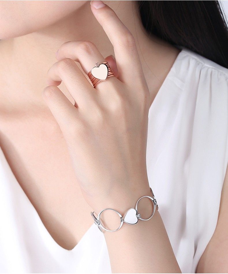 Le Bracelet Coeur En Argent Sterling S925 Peut Être Modifié En Bague À La Mode