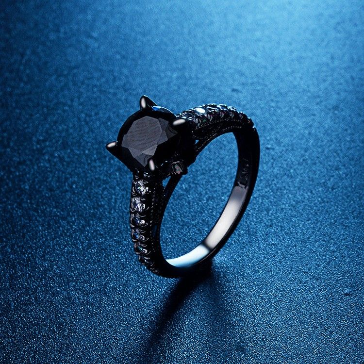 Mysterious Black Cubic Zirconia CZ Solitaire Femmes Bague Noire