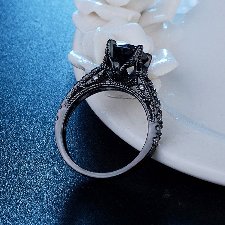 Mysterious Black Cubic Zirconia CZ Solitaire Femmes Bague Noire