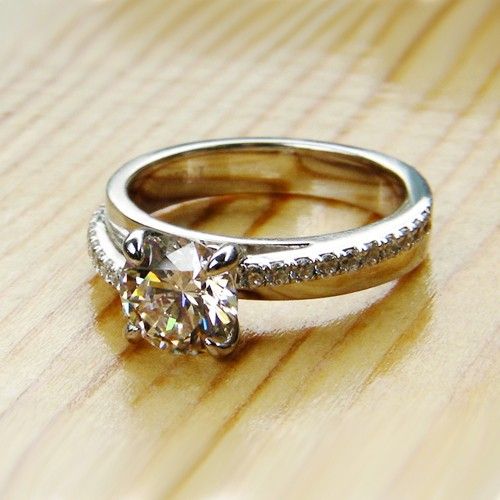 Nouvelle Arrivée 1.01 Ct 925 En Argent Sterling Platine Plaqué Zircon Cubique De Mariage / Bague De Fiançailles Pour Les Femmes