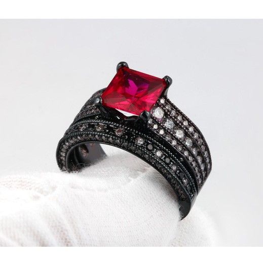 Princesse Cut Rose Red Sapphire 925 Sterling Silver Black Engagement / Wedding Ring Ensemble De Mariée