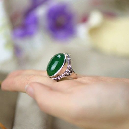 Rétro Haut De Gamme En Argent Sterling 925 Incrusté De Calcédoine Verte Naturelle Grande Bague