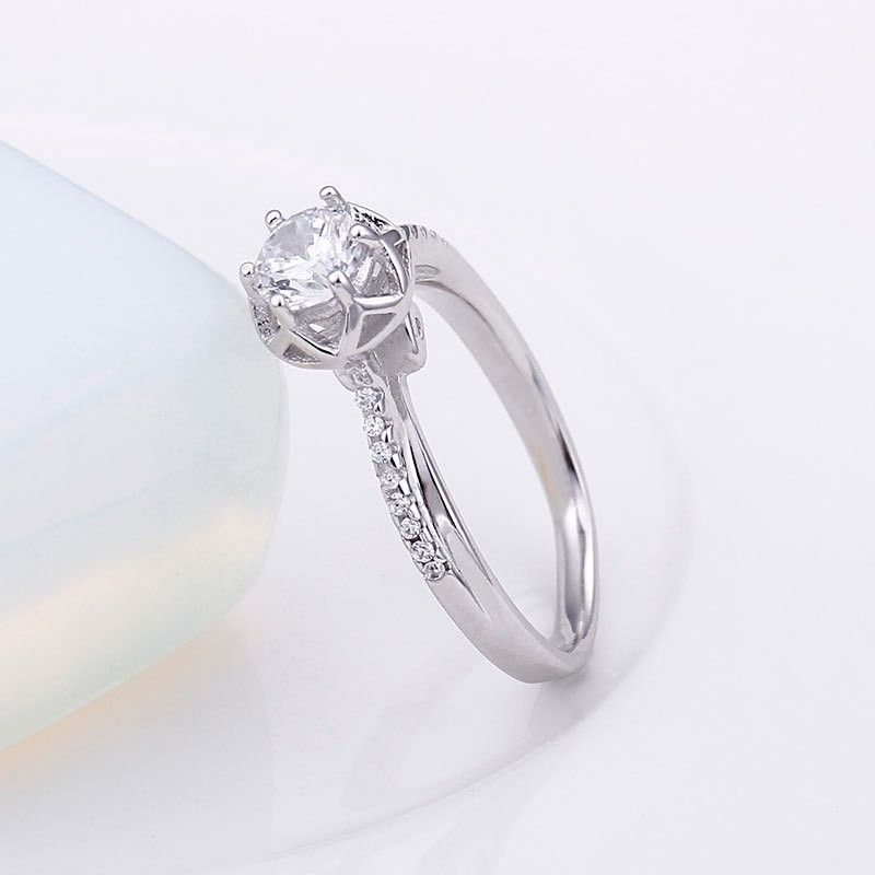 Superbe Bague En Argent Sterling Pour Femmes Avec Des Coeurs Et Des Flèches Taille Diamant CZ Gravable