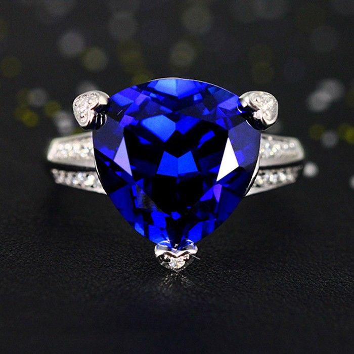 Superbe Bague En Saphir Bleu Avec Grand Cœur En Argent Sterling 925