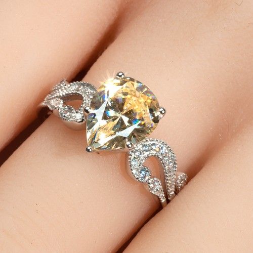 Zircon Cubique Jaune Avec Bague De Mariage Pour Femme En Argent Sterling 925 Taille Poire